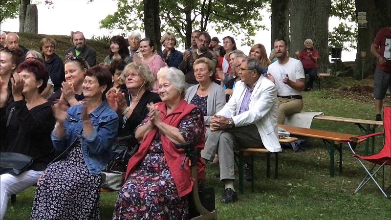 Součástí anenské pouti na Tanaberku byl i koncert slovenského operního pěvce Mateje Vaníka.