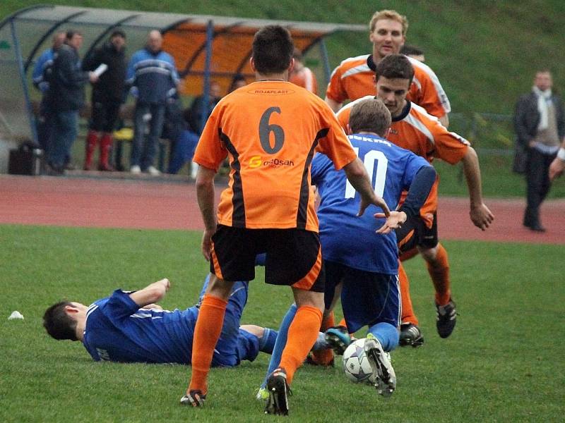 Fotbalisté Kolína brali na Střelnici všechny body.