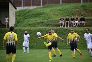 Na archivním snímku zápas II. třídy okresu Domažlice, 3. kolo: Újezd - Bělá nad Radbuzou (na snímku fotbalisté ve žlutých dresech) 0:3.
