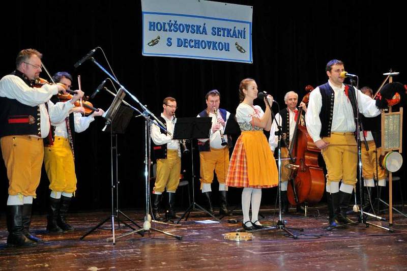 Kulturní dům v Holýšově poprvé v letošním roce ožil dechovou hudbou. Foto: Miroslav Dolejš