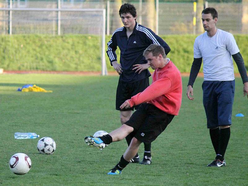 Z tréninku fotbalistů Jiskry Domažlice. 