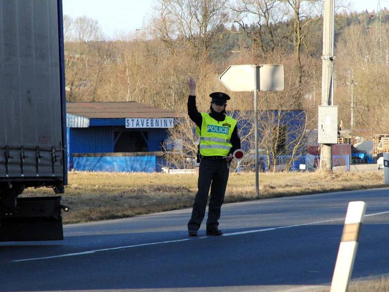 Smrtelná nehoda mezi Holýšovem a Ohučovem.