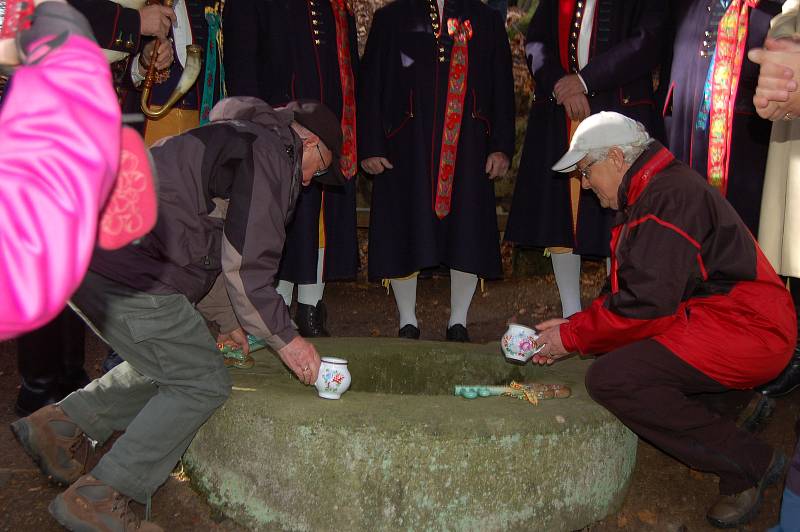 Zamykání České studánky.