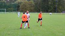 FK Staňkov C (v oranžovém) - Sokol Babylon (v bílém) 2:0 (1:0).