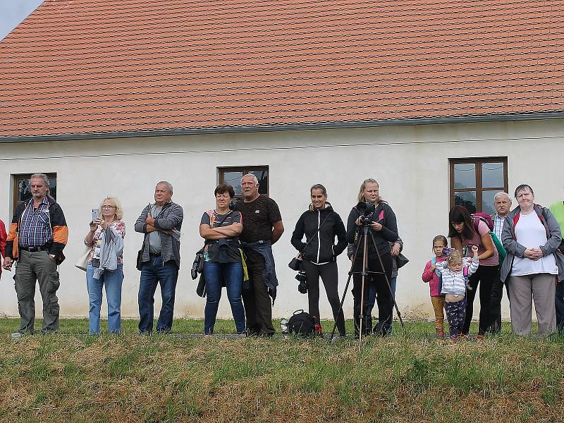 Na Den Českého lesa dorazily stovky návštěvníků. Největší pozornost budil závod chladnokrevných koní.