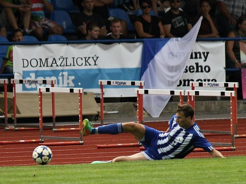 1. kolo ČFL: Jiskra Domažlice A - Slavoj Vyšehrad 2:0 (1:0).