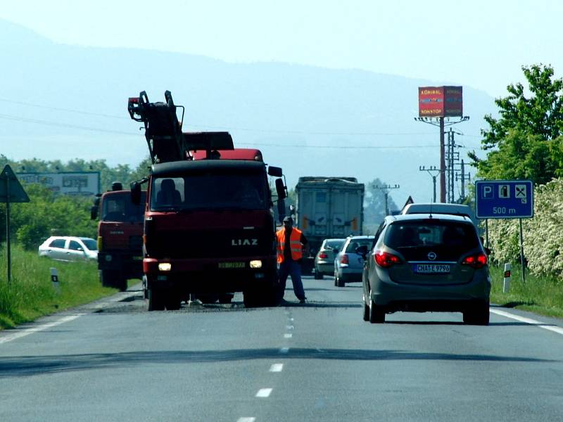 Sledovali jsme v regionu silnice a protestní jízdu zemědělců.