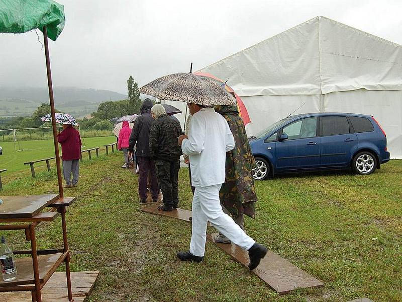 Z oslav 110. výročí hasičského spolku v Chodské Lhotě.