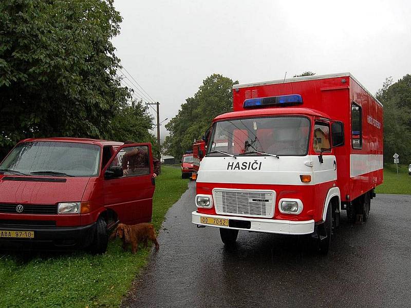 Z oslav 110. výročí hasičského spolku v Chodské Lhotě.