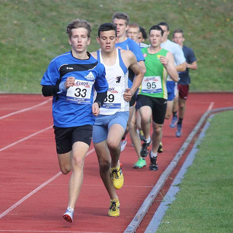 Corny středoškolský atletický pohár 2012 - oblastní kolo.