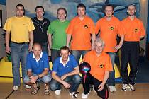 Z finále Domažlické bowlingové ligy 2011/2012mezi týmy Bowling a DSP.