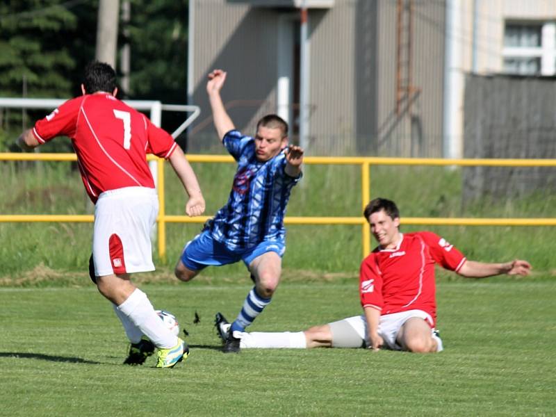 Z utkání fotbalistů Tatran Chodov A a SK Poběžovice. 