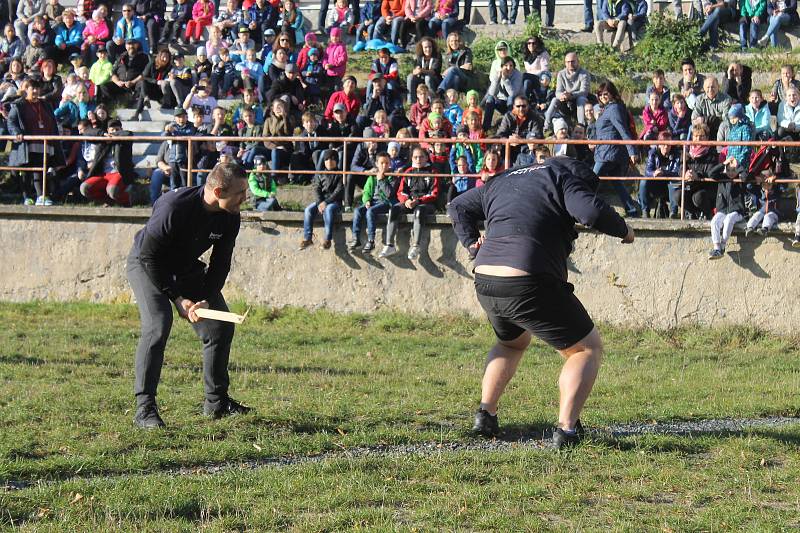 Z kaskadérské show v Domažlicích v rámci Juniorfestu.