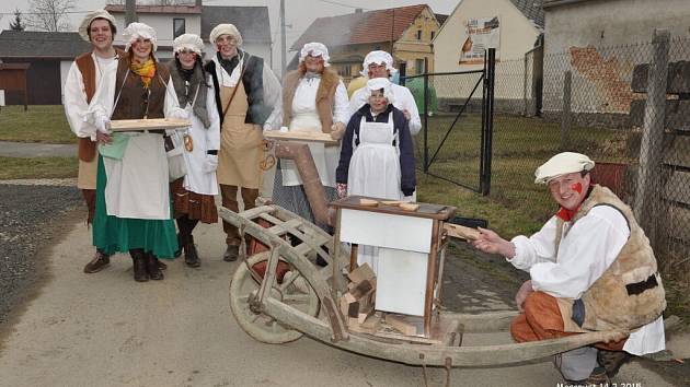 Masopust v Luženicích a Luženičkách.