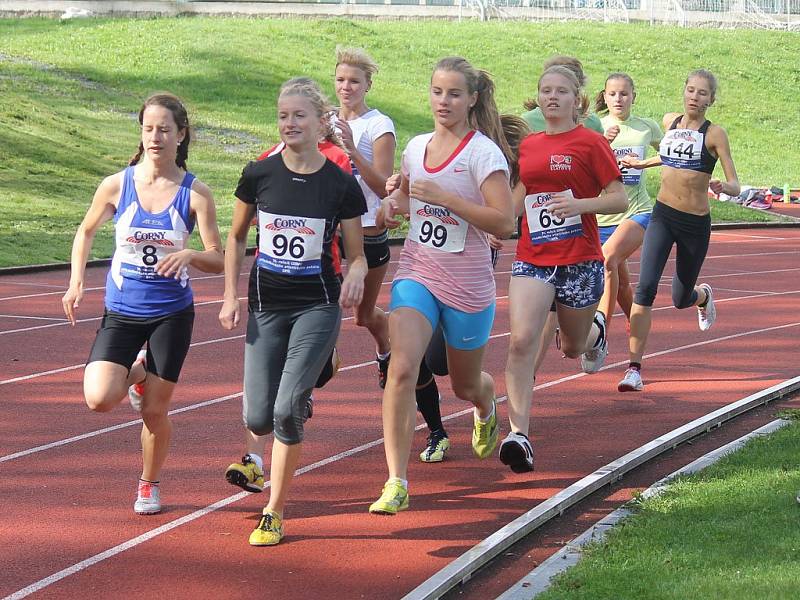 Corny středoškolský atletický pohár 2012 - oblastní kolo.