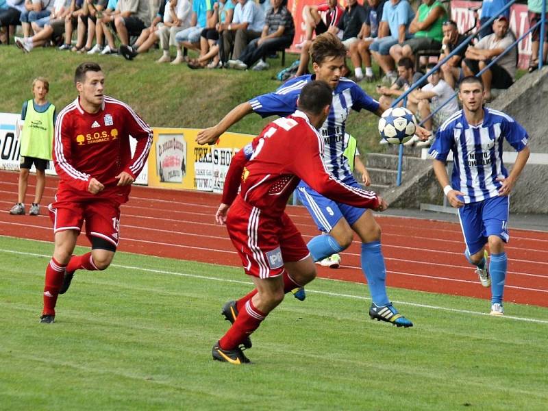 1. kolo ČFL: Jiskra Domažlice A - Slavoj Vyšehrad 2:0 (1:0).