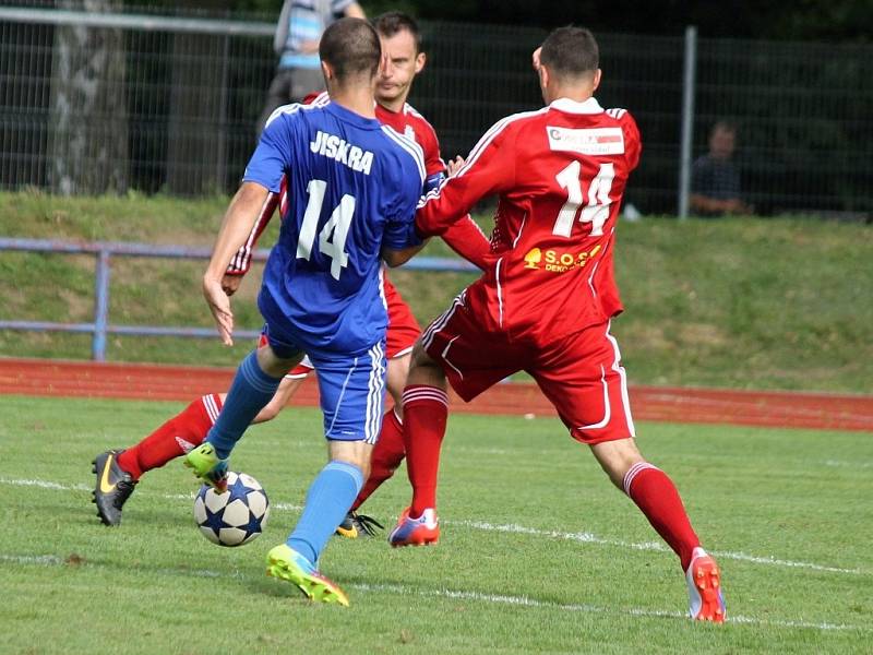 1. kolo ČFL: Jiskra Domažlice A - Slavoj Vyšehrad 2:0 (1:0).