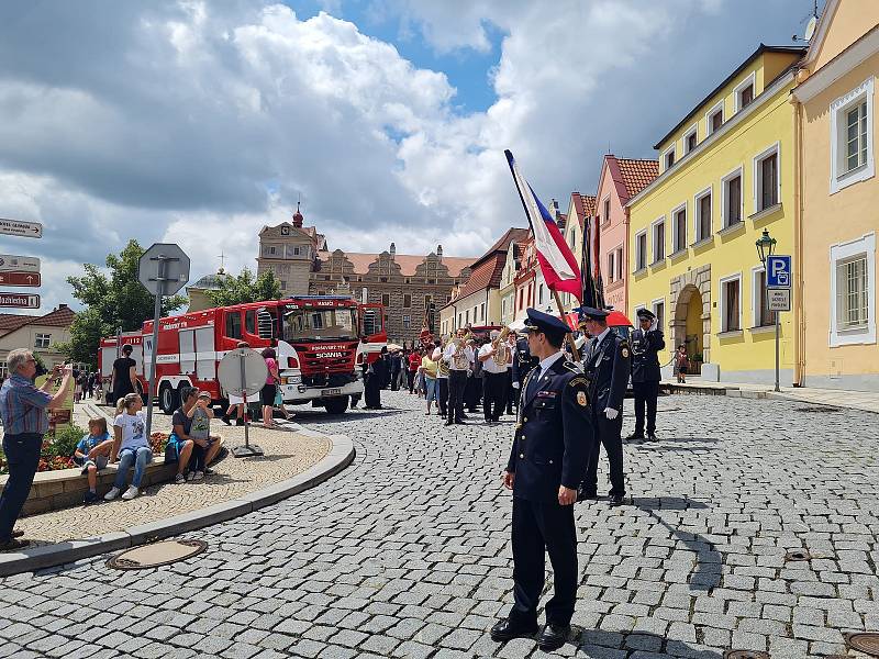 Horšovskotýnští hasiči oslavili na konci června 150 let založení sboru. Do detailu připraveným programem nadchli hasiči stovky návštěvníků, dokonce k výročí natočili i hudební videoklip.