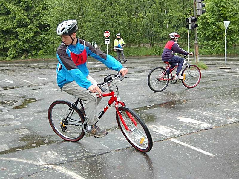 Okresní kolo Dopravní soutěže mladých cyklistů se  ve čtvrtek 14. května konalo v Domažlicích.