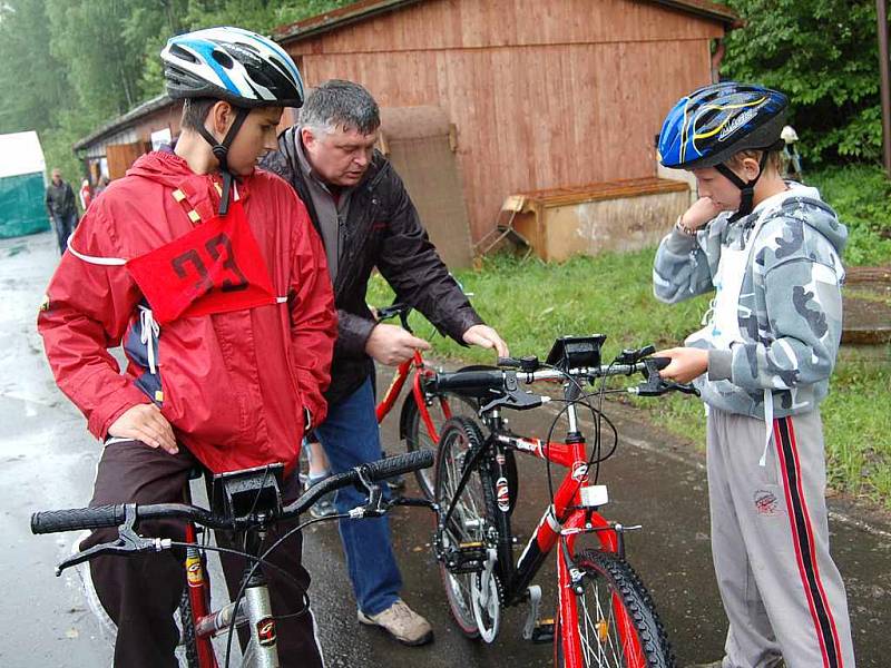 Okresní kolo Dopravní soutěže mladých cyklistů se  ve čtvrtek 14. května konalo v Domažlicích.