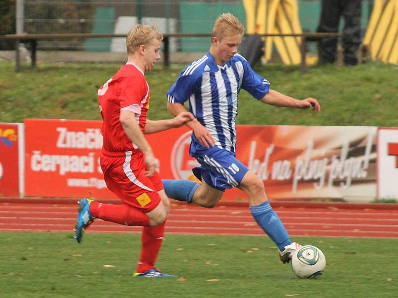 Derby rezerv. Z utkání Benfiky, rezervy třetiligové Jiskry, a zálohy divizních Rokycan.