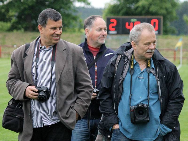 Stadion v Hrádku u Rokycan hostil finále Poháru PKFS mezi Chotíkovem a rezervou Domažlic.