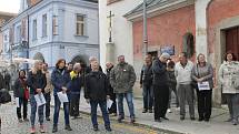 Demonstrace se uskutečnila v pondělí na náměstí Míru.