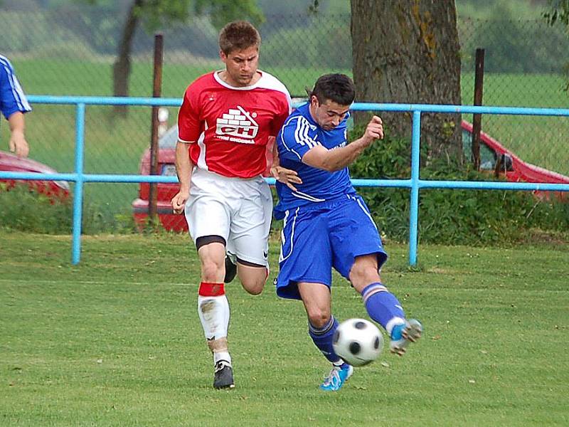 Fotbalisté Spartaku Klenčí uspěli v derby v Postřekově.