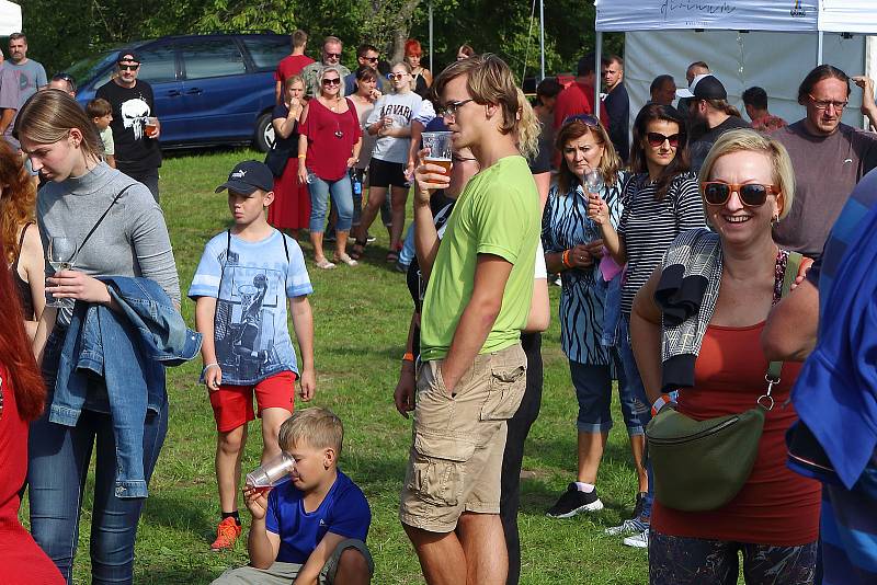 Litická hradní slavnost – sousedské setkání na místě bývalého hradu.