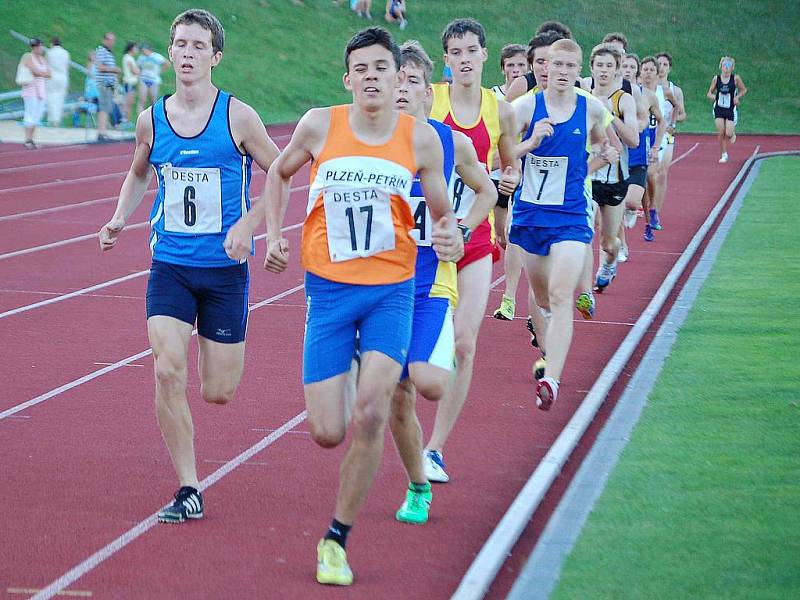 Z 46. ročníku atletického mítinku Chodská 1500 v Domažlicích.