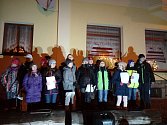 Dětský sbor v Bělé nad Radbuzou vystoupil ještě před akcí Česko zpívá koledy.