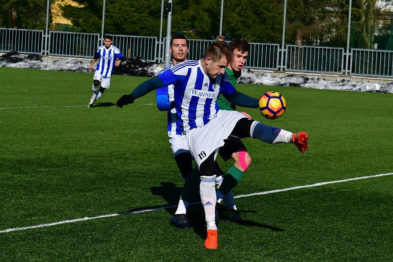 Přípravné utkání na umělé trávě v Sokolově, FK Baník Sokolov - TJ Jiskra Domažlice 2:1