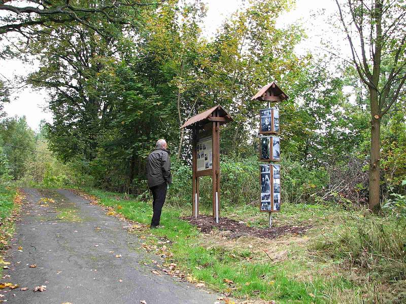 Ze slavnostního otevření Česko-německé naučné stezky Lísková/Haselbach a procházky po ní.