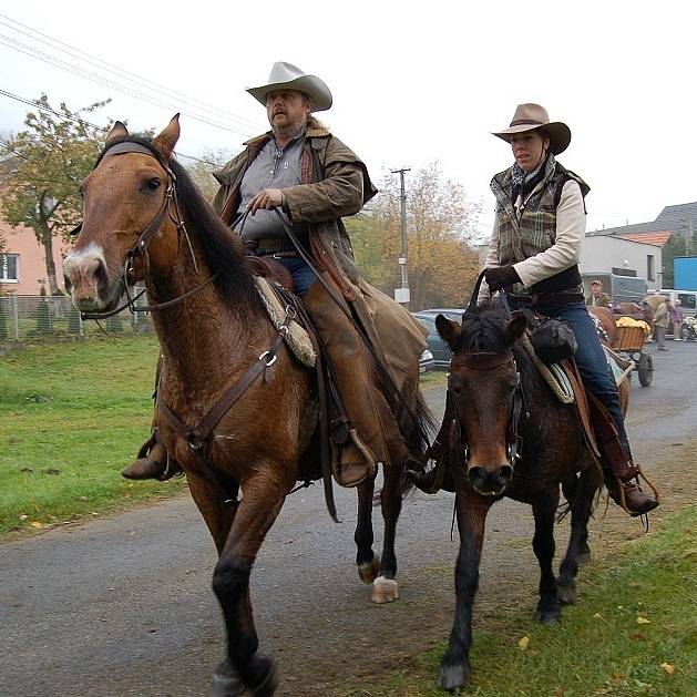 Hubertská jízda v Mezholezích u Kdyně.