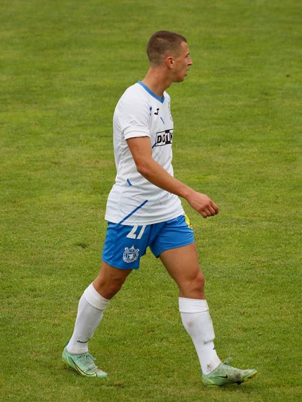 3. kolo FORTUNA ČFL A: Dynamo České Budějovice B - TJ Jiskra Domažlice (hráči v bílých dresech) 0:1 (0:1).