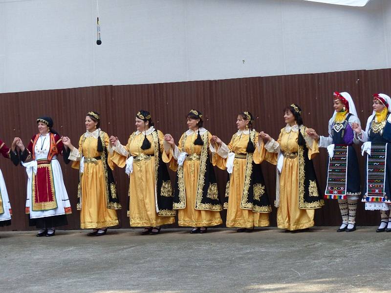 Klenotnicový pořad udělal tečku za svátkem folkloru.