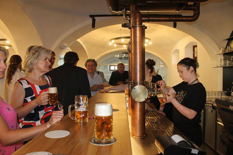 Slavnostní otevření pivovaru v Domažlicích.