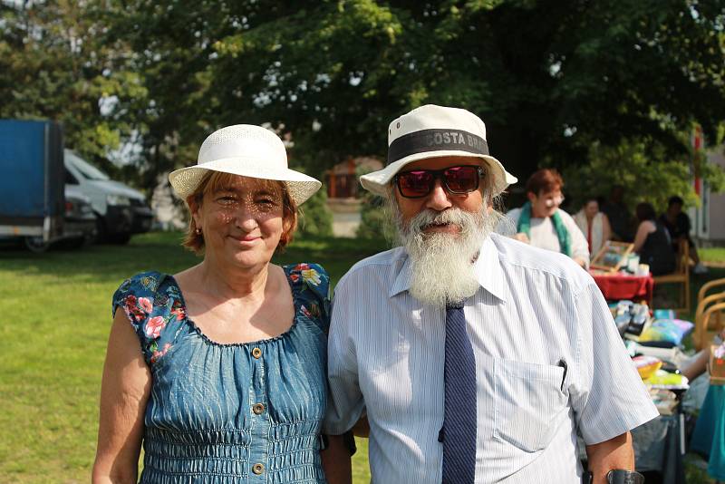 Miroslava Šusová a malíř Jožka Osoba.