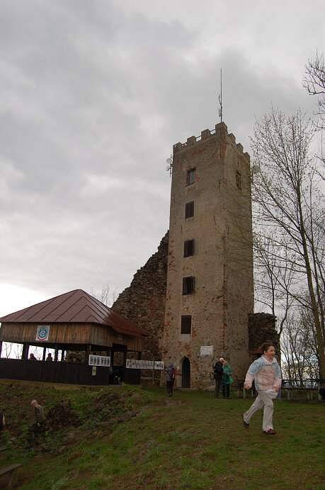 Jarní setkání turistů Plzeňského kraje na Rýzmberku.