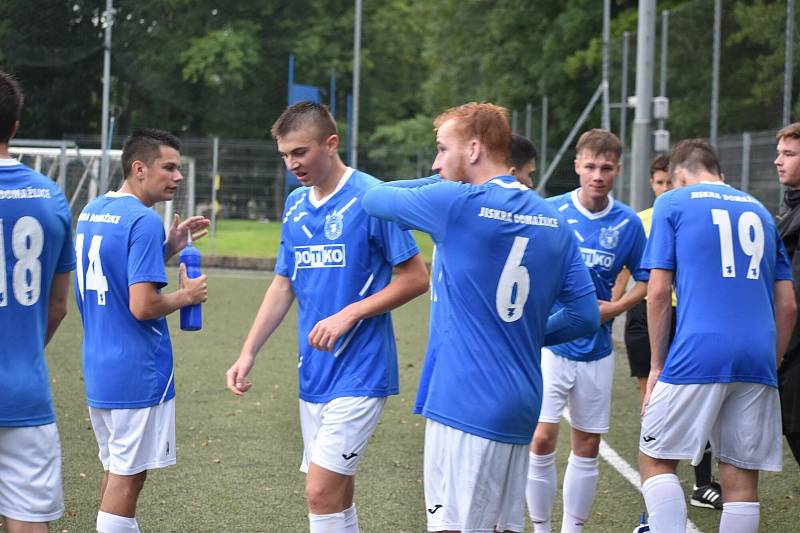 TJ Jiskra Domažlice (modří) vs. Slavia Vejprnice.