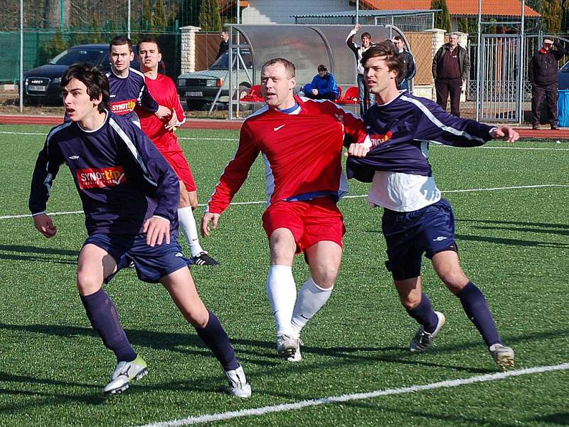 Finále turnaje O pohár předsedy VV TJ Dynamo H. Týn. Dynamo A HT x Jiskra Domažlice B 2:1.