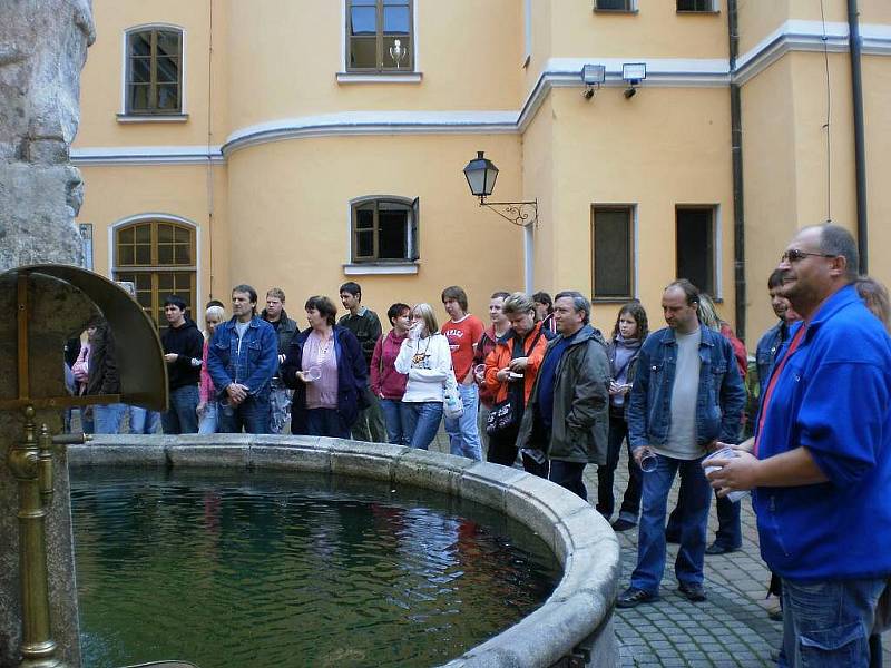 Hasiči z SDH Starec v pivovaru Chodovar.