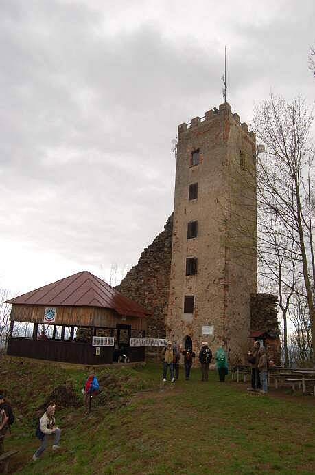 Jarní setkání turistů Plzeňského kraje na Rýzmberku.