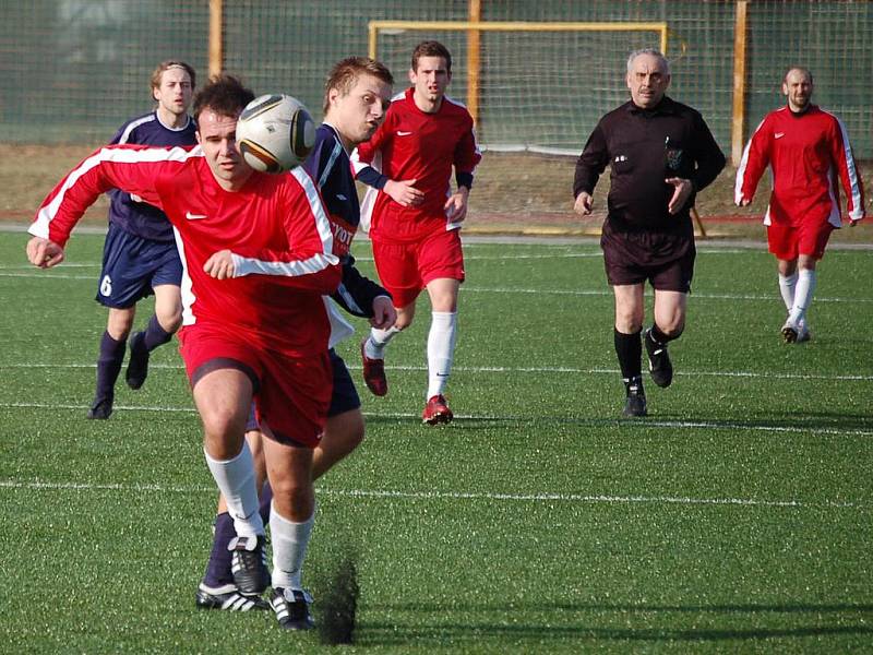 Finále turnaje O pohár předsedy VV TJ Dynamo H. Týn. Dynamo A HT x Jiskra Domažlice B 2:1.