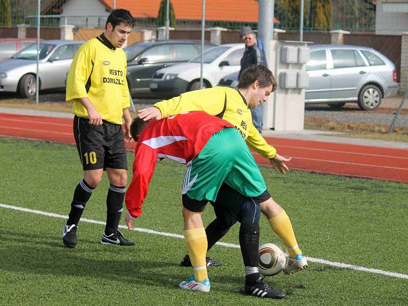 Z turnajového utkání Dynama HT A s Jiskrou Domažlice B.