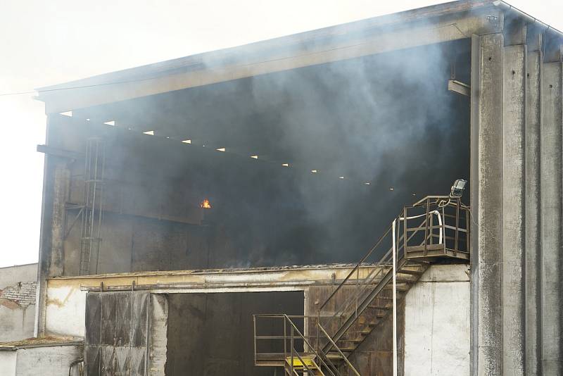 Požár seníku ve Staňkově.
