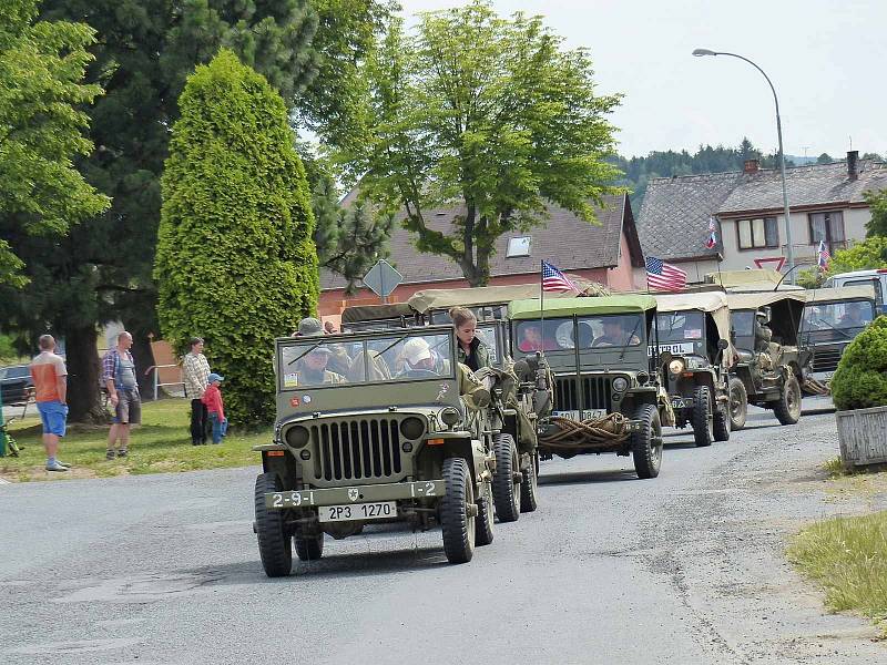 V Tlumačově uctili památku Václava Pejsara u příležitosti letošního 70. výročí jeho úmrtí.