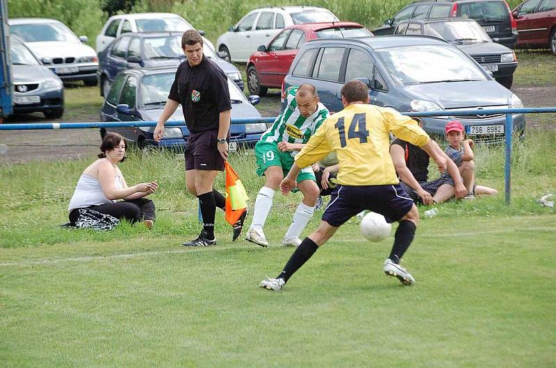 sTarš Krchlebský Samet vs. FC Pražský nářez 2:4