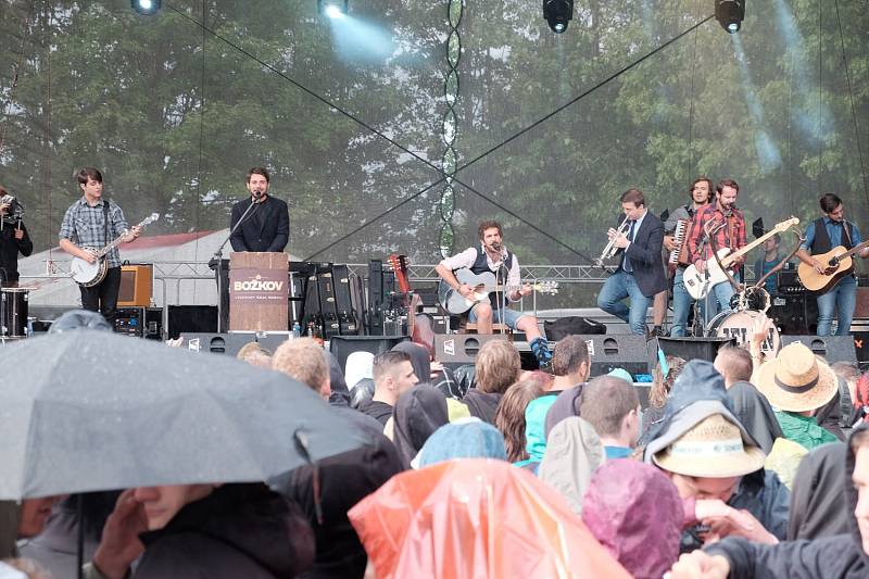 Páteční Chodrockfest v Domažlicích.