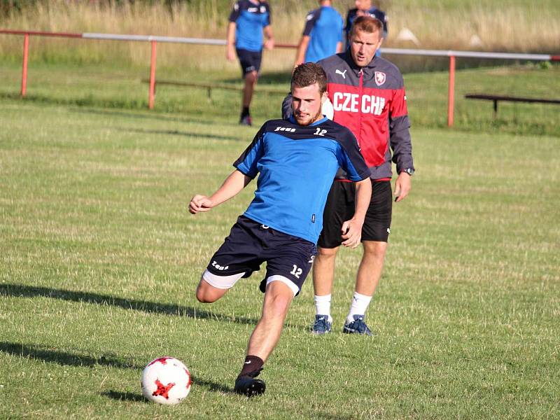 Fotbalisté Jiskry už trénují na další sezonu v České fotbalové lize.